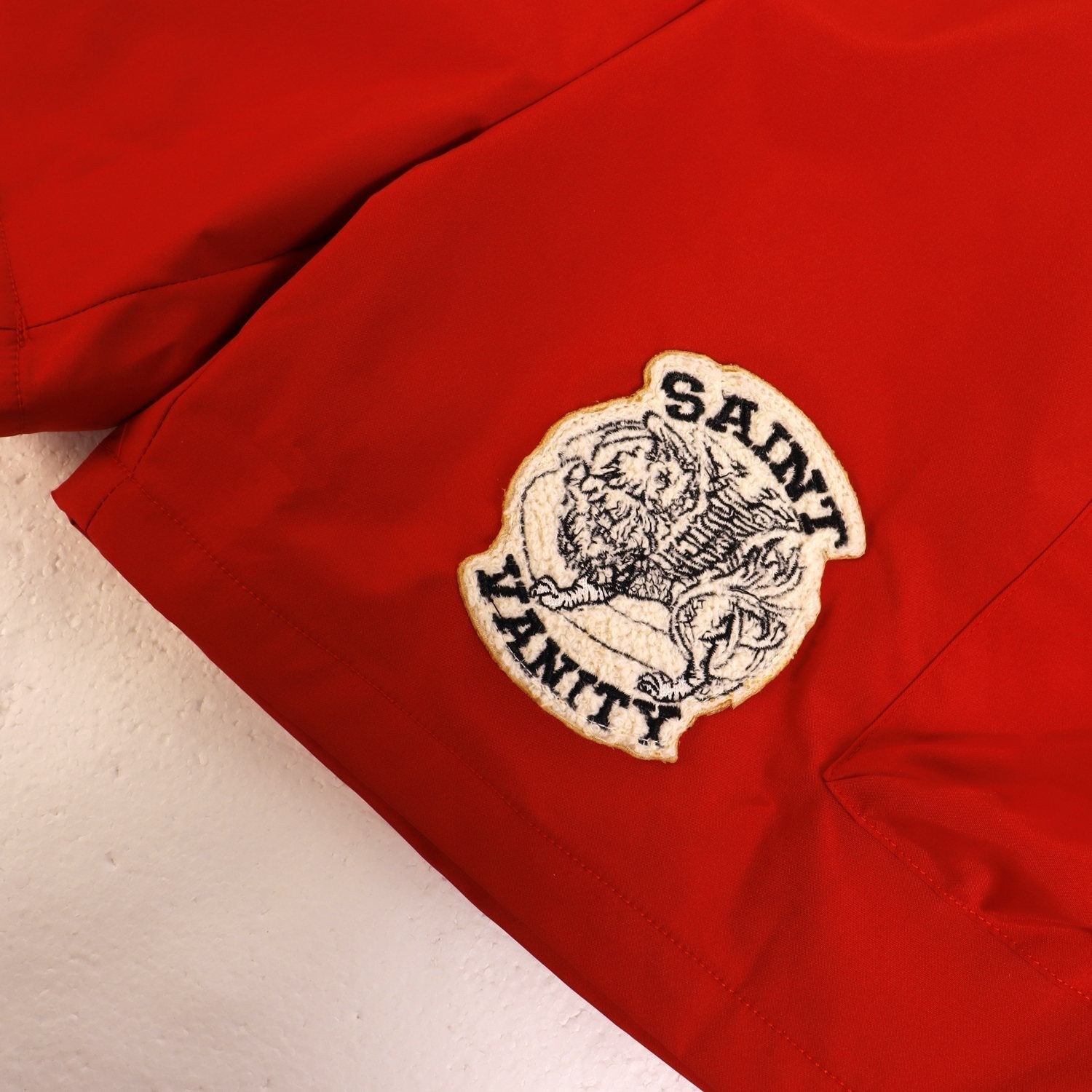 SAINT Vanity Embroidered Snap-Button Cargo Shorts — detail