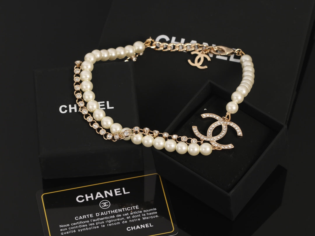 Chanel Pearls 18K Gold Necklace