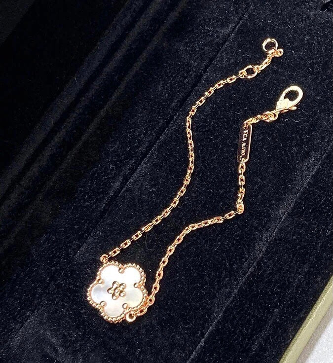 Lucky Spring Plum Blossom 18K Gold Bracelet