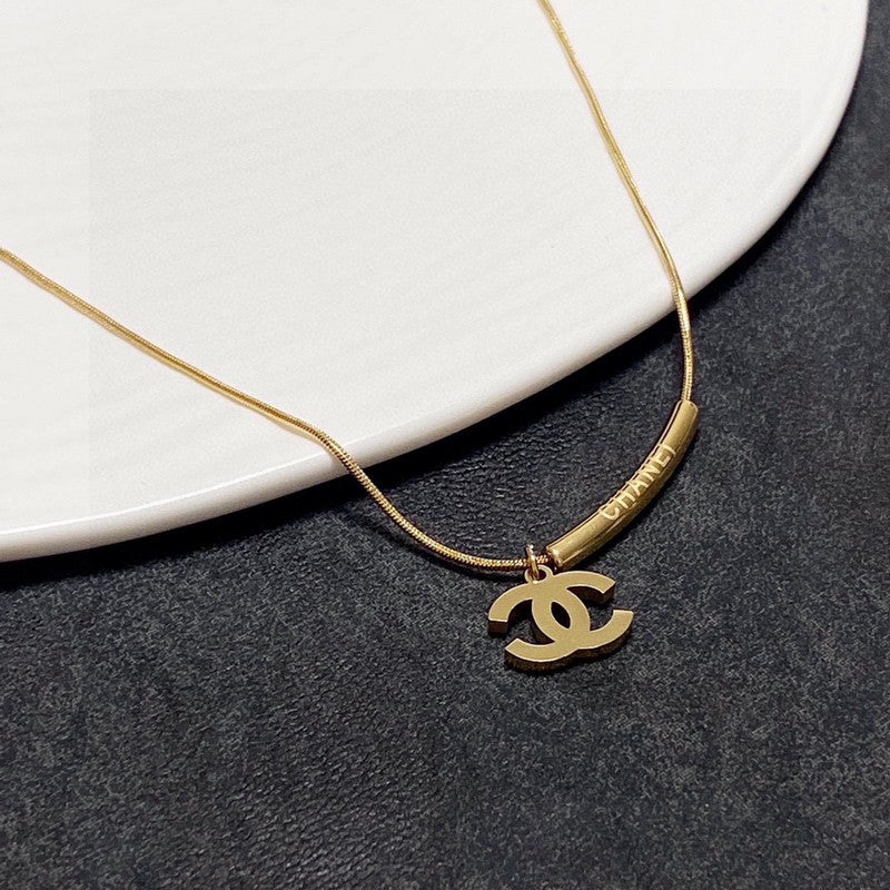 Chanel Gold 18K Gold Necklace