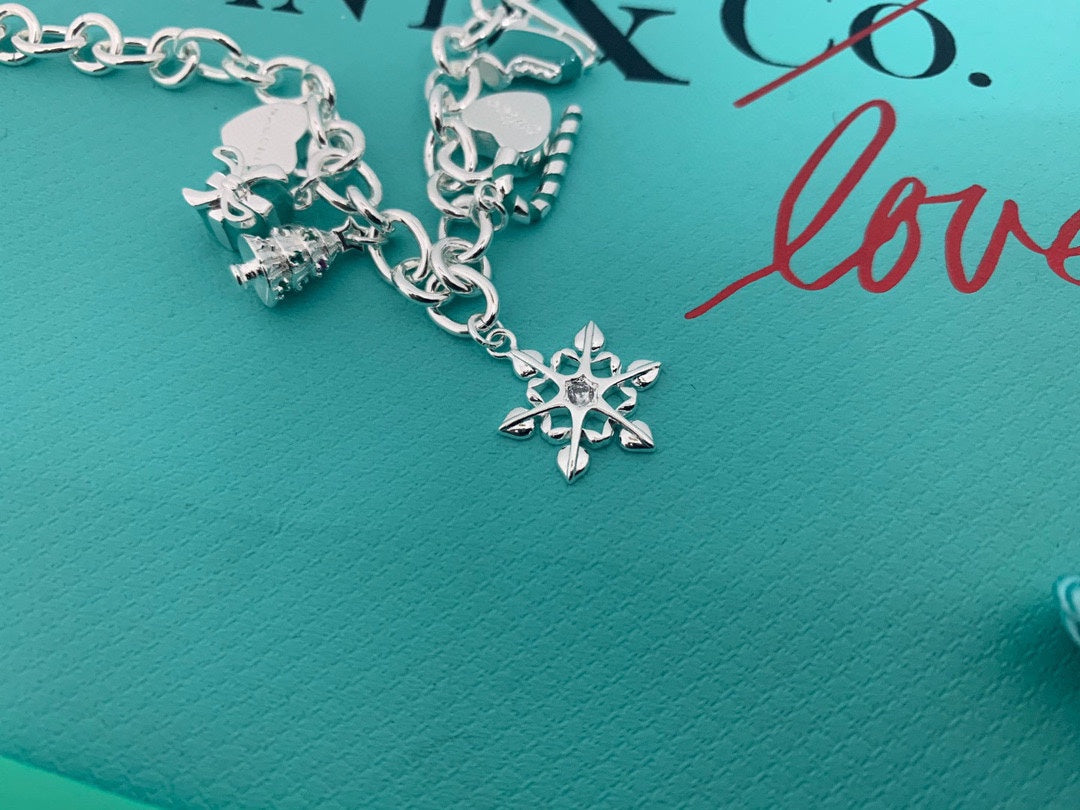 Tiffany Christmas Tag 18K Gold Bracelet