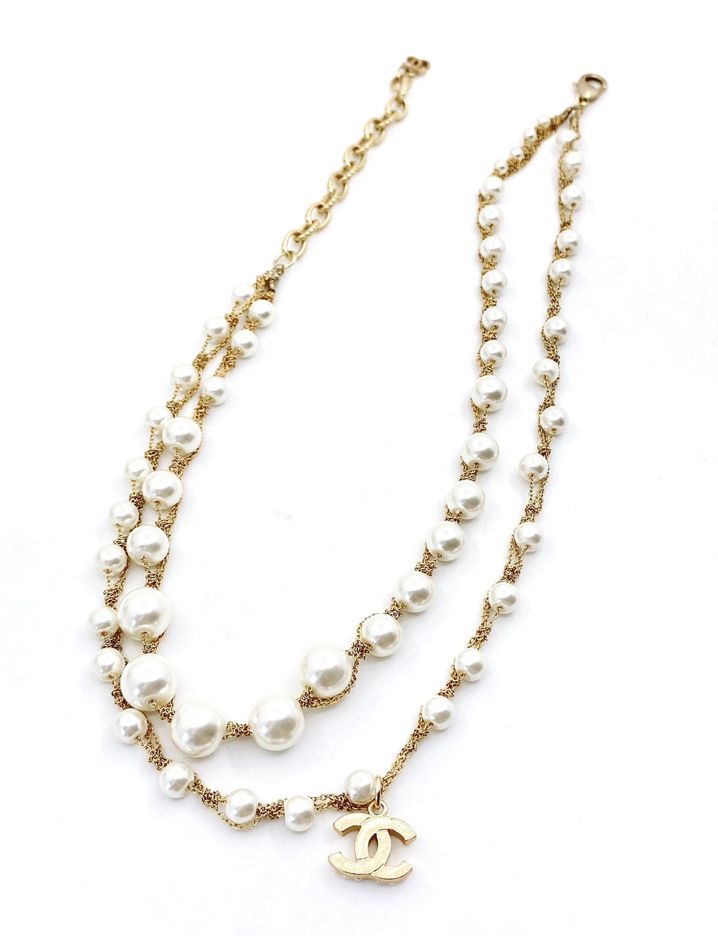 Chanel Pearls 18K Gold Necklace