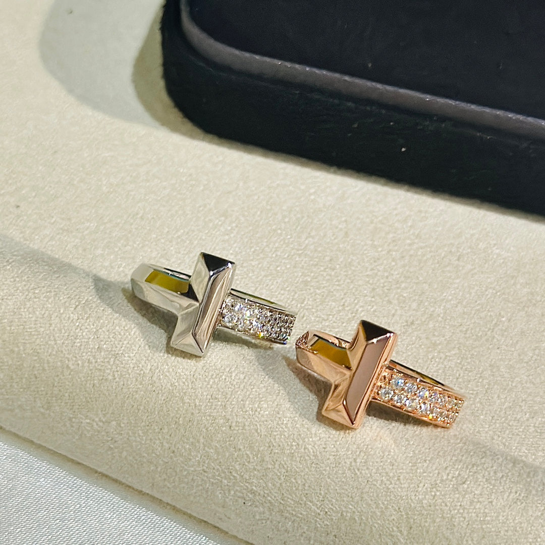 Tiffany Narrow Pave 18K Gold Ring